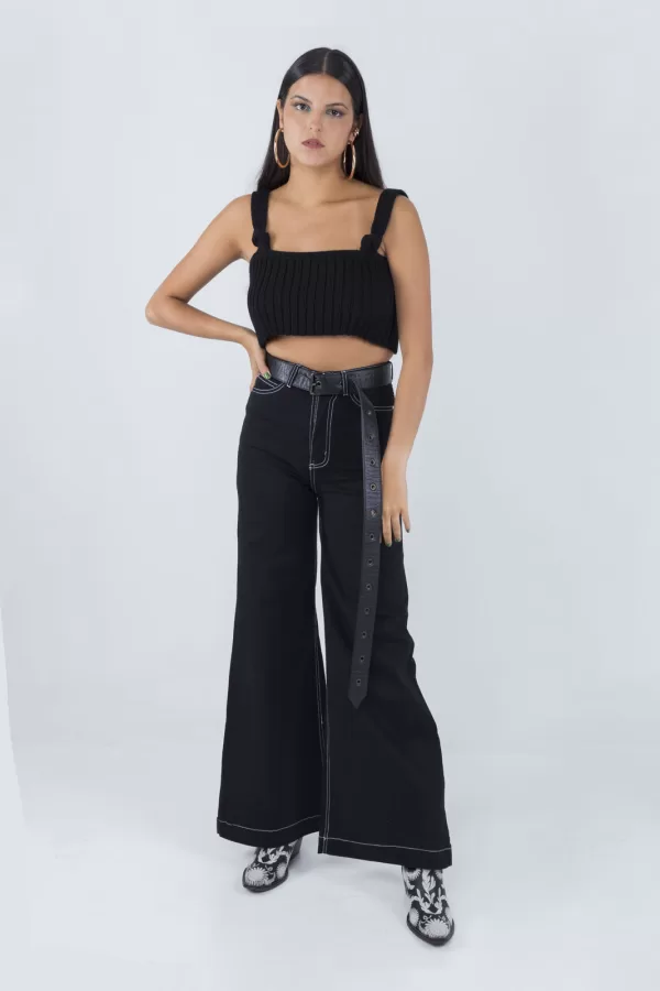 KNOT TOP